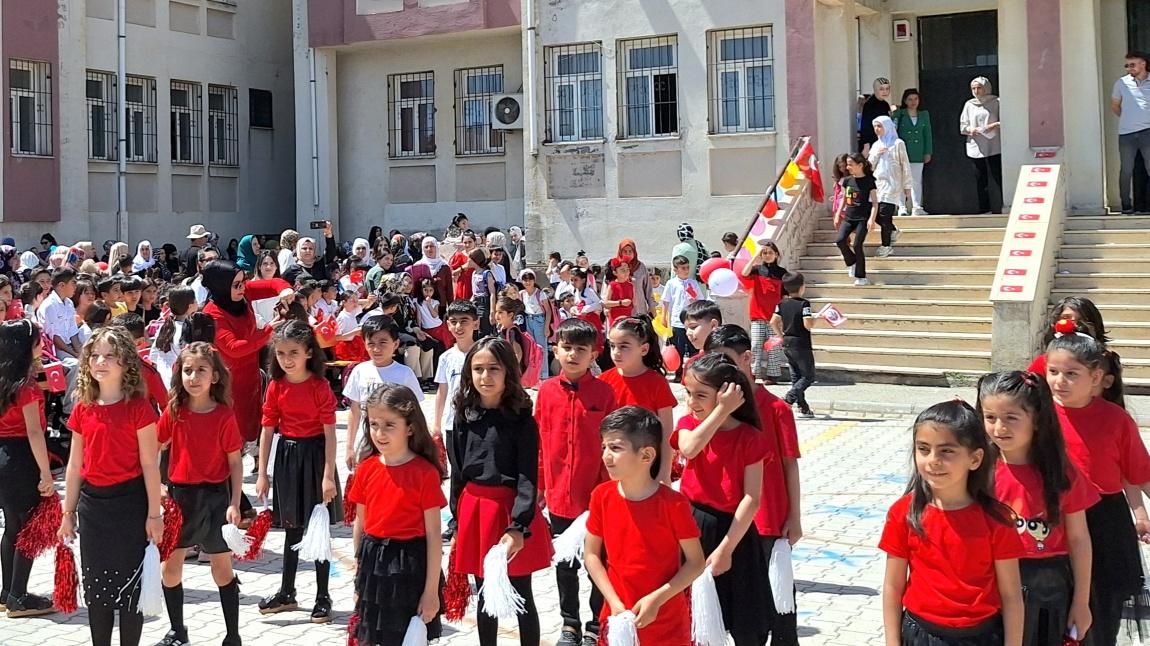 23 Nisan Ulusal Egemenlik ve Çocuk bayramı kutlamaları